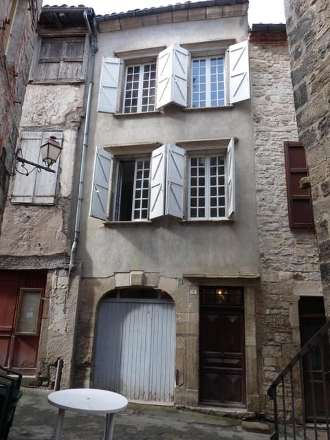7 Rue Droite Haus in Saint-Antonin-Noble-Val