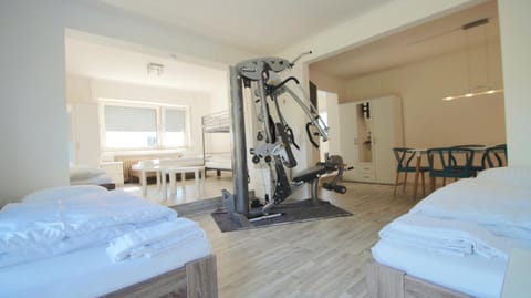 TV and multimedia, Balcony/Terrace, Living room, Seating area, Dining area, Bedroom