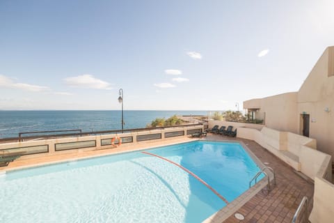 Sea view, Street view, Swimming pool