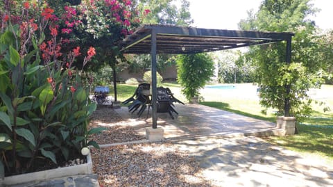 Chalet con piscina privada, natural y acogedor House in Chiclana de la Frontera