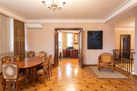 Suite Penthouse 55 Condo in Tbilisi
