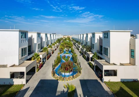 Property building, Bird's eye view, Garden view