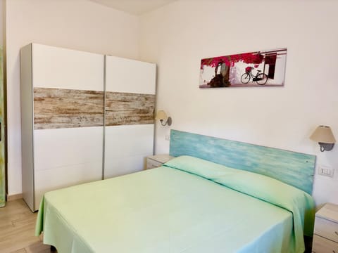 approdoflat Appartement in Isola Rossa