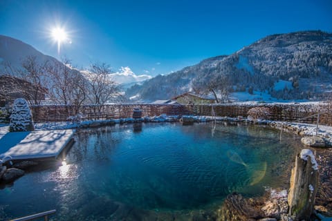 Mountain view, Pool view