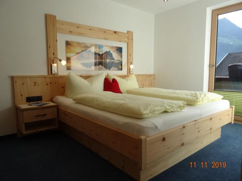 Bed, Balcony/Terrace, Photo of the whole room, Bedroom, Bedroom, Mountain view