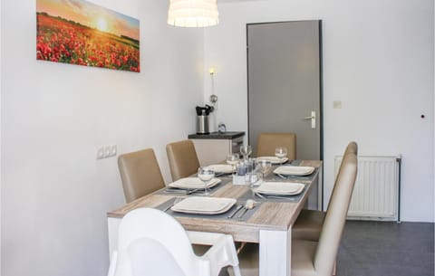 Stunning Home In Bruinisse With 3 Bedrooms And Wifi House in Bruinisse
