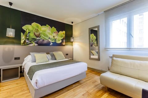 Hostal Rodas Pamplona Bed and Breakfast in Pamplona