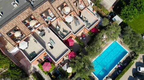 Holidays Residence Apartahotel in Lazise