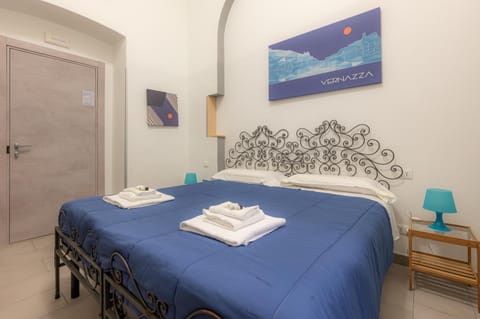 Bedroom, soundproof