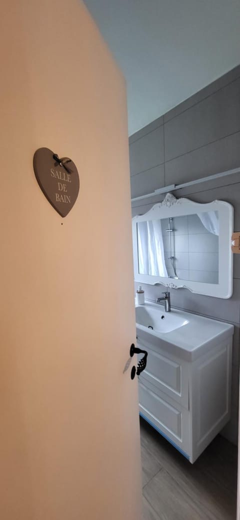 Chambres Esprit Campagne Vacation rental in Wallonia, Belgium