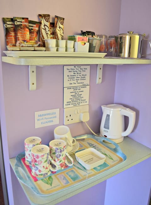 Coffee/tea facilities, Bedroom