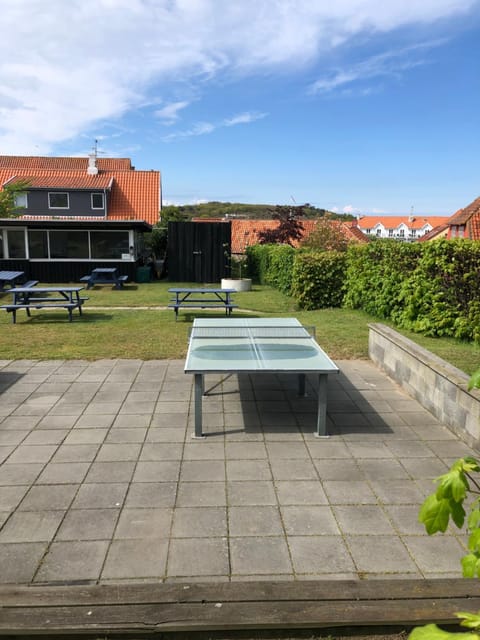 Garden, Table tennis, Seating area, Entertainment, Inner courtyard view