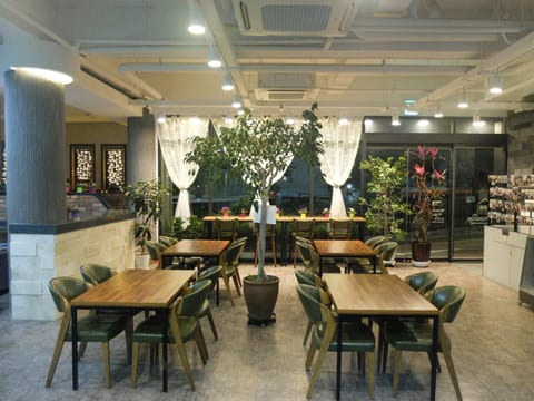 Ehwa In Myeongdong Bed and Breakfast in Seoul