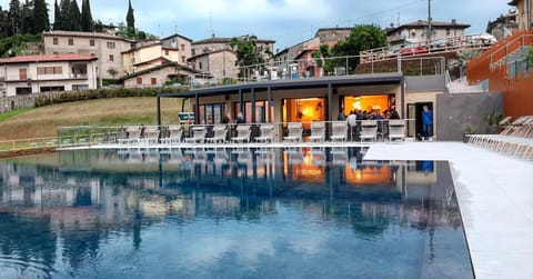 Stella D'Oro - Hotel & Apartments Hotel in Tignale