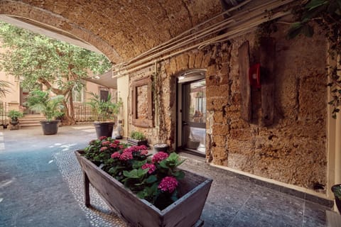 L' Hôtellerie Easy Suites Chambre d’hôte in Palermo