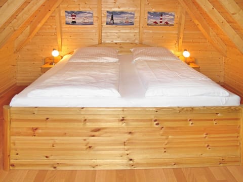 Holiday Home Cuxland Ferienpark-2 by Interhome House in Schleswig-Holstein