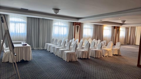 Navarria Blue Hotel Hotel in Limassol District