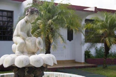 Cavernas Guest House Bed and Breakfast in Puerto Rico