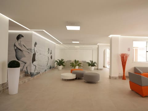 Lobby or reception, Area and facilities