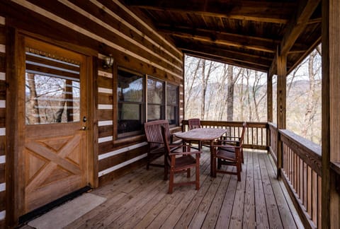 stayNantahala - Smoky Mountain Cabins Campeggio /
resort per camper in Nantahala Lake
