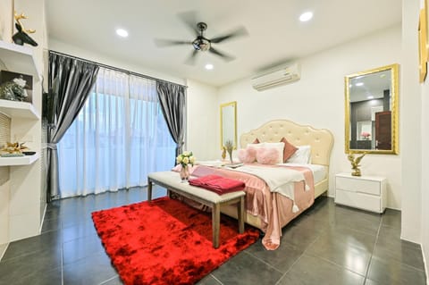 4BD Pool Villa Pattaya with Jacuzzi - Exquisite Pool Villa A Chalet in Pattaya City
