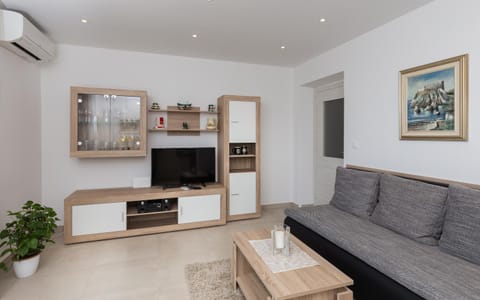 NORA APARTMENT by DuHomes Condo in Dubrovnik
