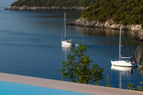 Villa Kalamos - Modern Villa in Sivota Bay with Direct Access to Sea Villa in Lefkada, Lefkada Municipality, Greece