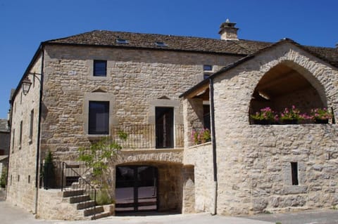 Gite De Charme Caussenard House in Auvergne-Rhône-Alpes