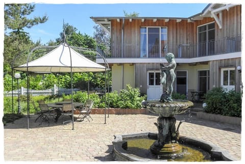 Patio, Garden, Balcony/Terrace