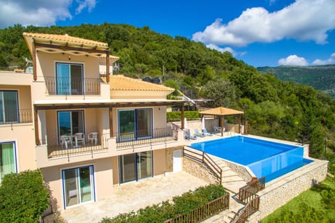 Villa Columba - Luxury Private Villa in Modern Residence Villa in Lefkada, Lefkada Municipality, Greece