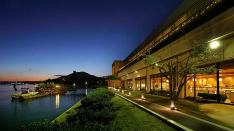 Property building, Neighbourhood, Sunset