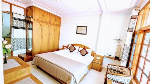 The Thistle Lodge Bed and Breakfast in Shimla
