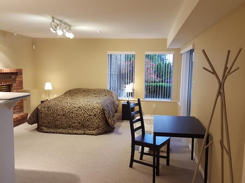 Emperial Suites Bed and Breakfast in British Columbia