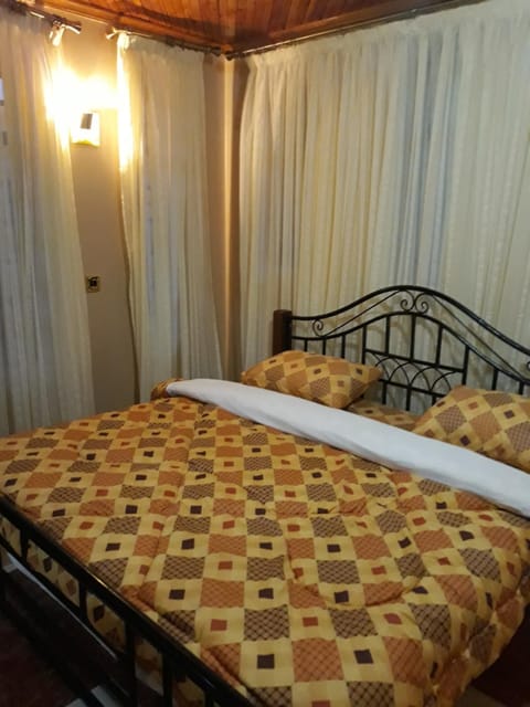 Palm Airport Suites Bed and Breakfast in Nairobi