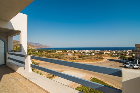 Balcony/Terrace, City view, Sea view, Street view