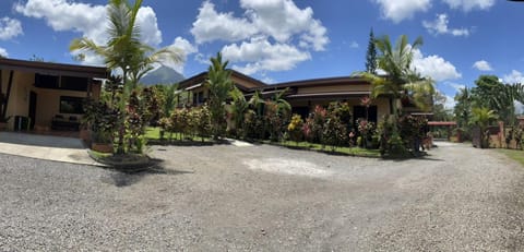 Aunty Arenal Lodge Nature lodge in Alajuela Province