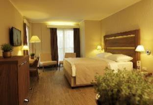Wellness Hotel Apollo – Terme & Wellness LifeClass Hotel in Portorož