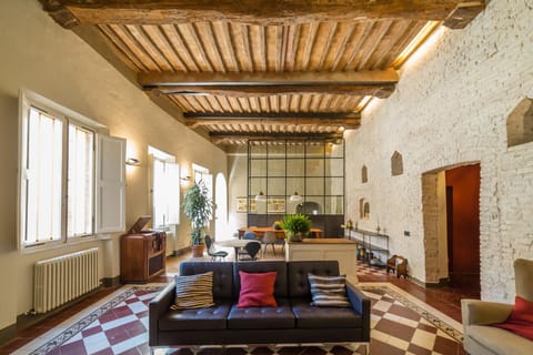 Communal lounge/ TV room, Living room, Lobby or reception, Seating area