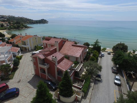 Property building, Bird's eye view, Beach