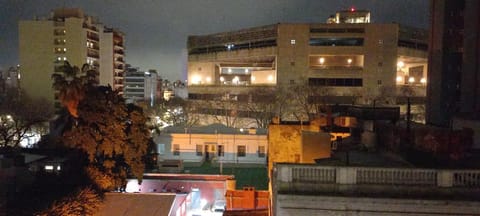 temporario la plata centro balcon al frente Condominio in La Plata