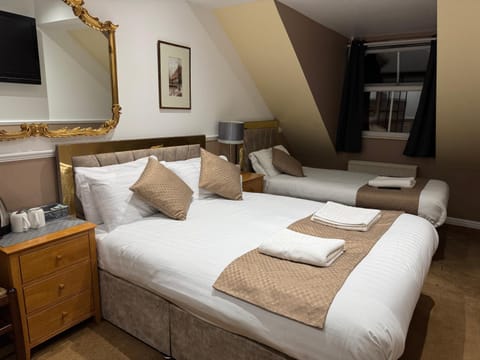 Arden Guest House B&B - NEC Birmingham - Birmingham Airport Chambre d’hôte in Marston Green