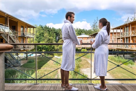 People, Natural landscape, View (from property/room), Balcony/Terrace, Guests, towels