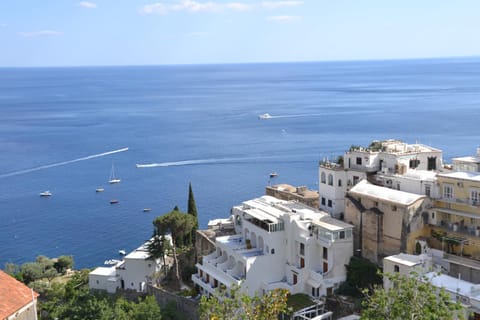 Alexa & Ella House House in Positano