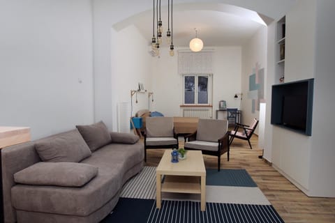 Blue Box Apartment Apartment in Belgrade