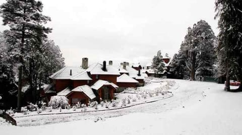 Facade/entrance, Winter