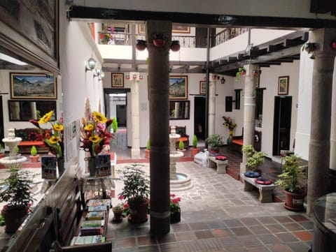 Hostal Flores Hostel in Quito