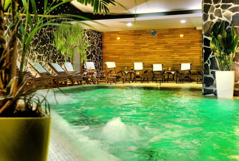 Hot Tub, Spa and wellness centre/facilities, Swimming pool, Swimming pool