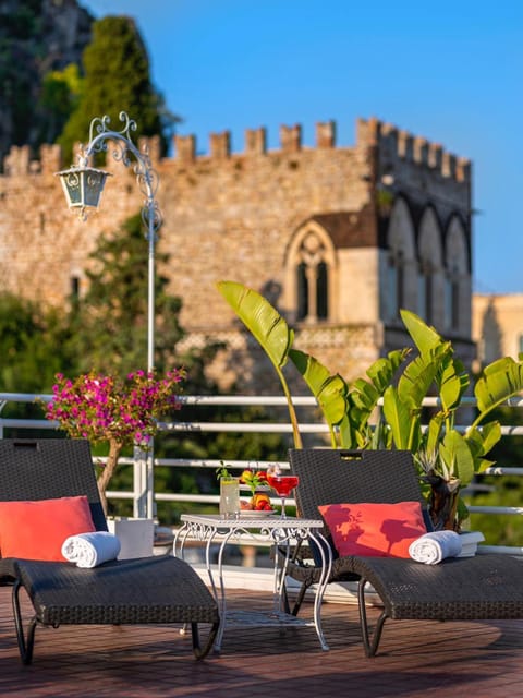 Patio, Nearby landmark, Landmark view