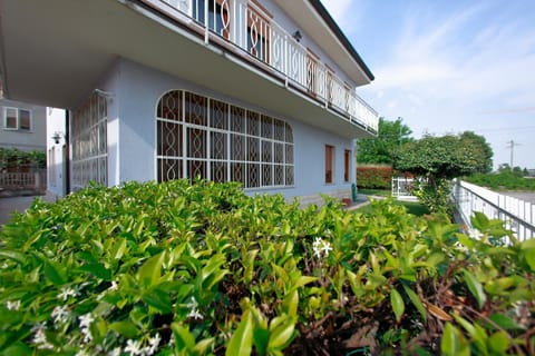 Tutti a casa di Pippo (100mq) Apartment in Province of Brescia