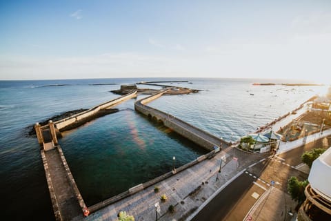 View (from property/room), Landmark view, Sea view